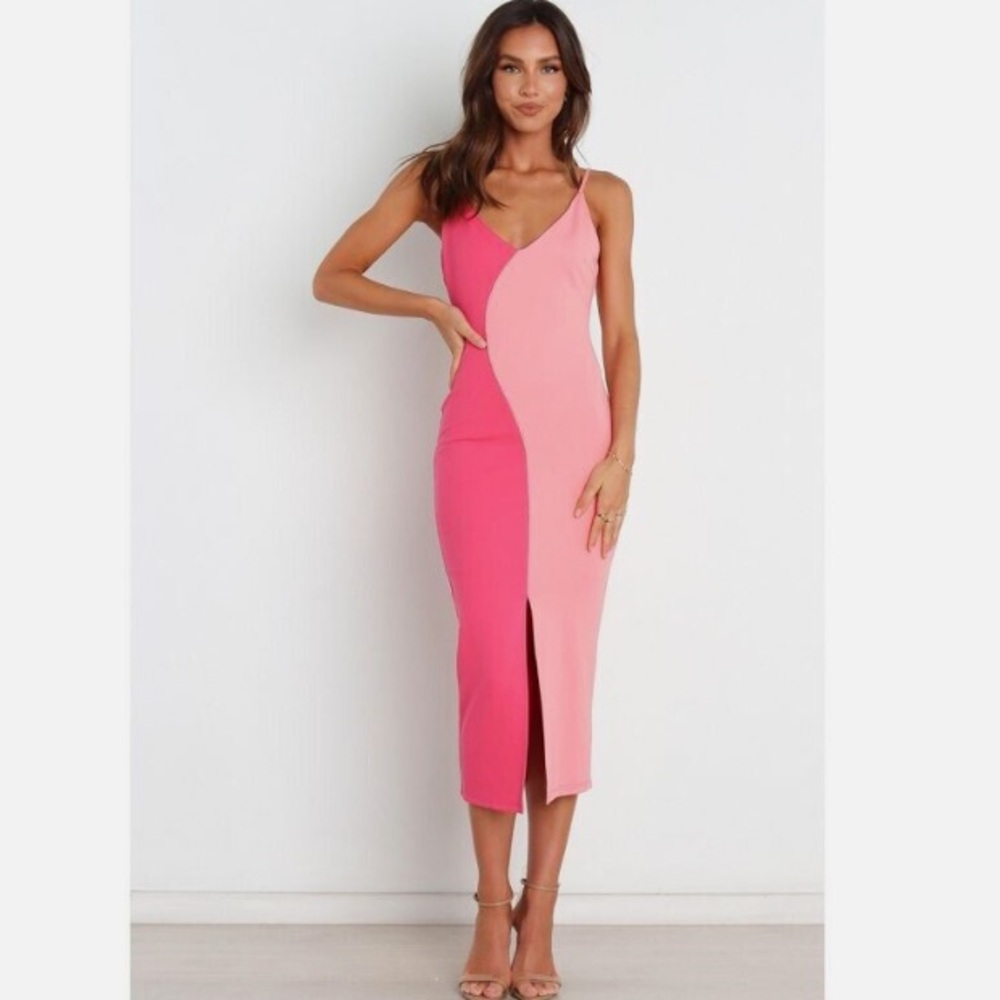 🩷Petal & Pup Camela Midi Dress